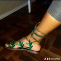 Leaf leather sandals